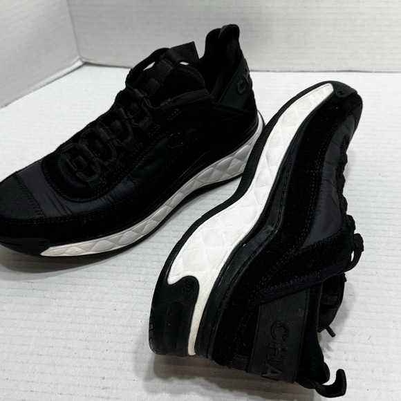 Sz 38 US 8Chanel Velvet Calfskin Mixed Fibers Sneaker Black W 35617 CC Shoes